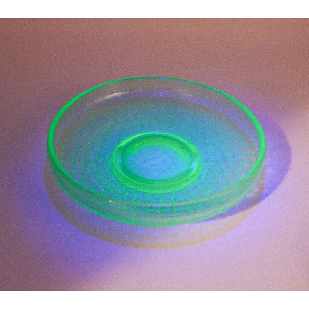 Vintage Depression Glass Bowl Green Uranium Pressed Crackle Pattern 6 1/2 Inch